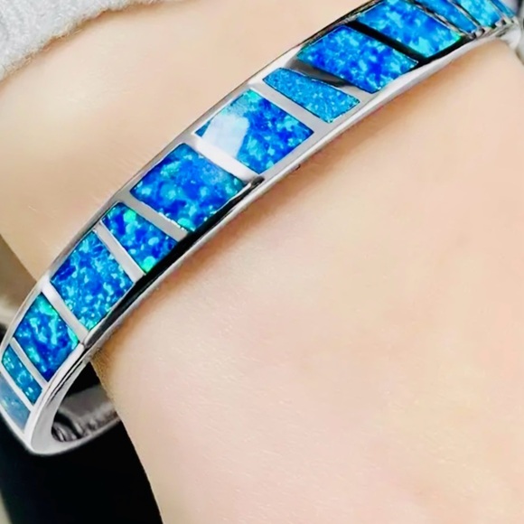 3️⃣5️⃣Blue Opal and Silver Women's Cuff Bracelet - Picture 2 of 2